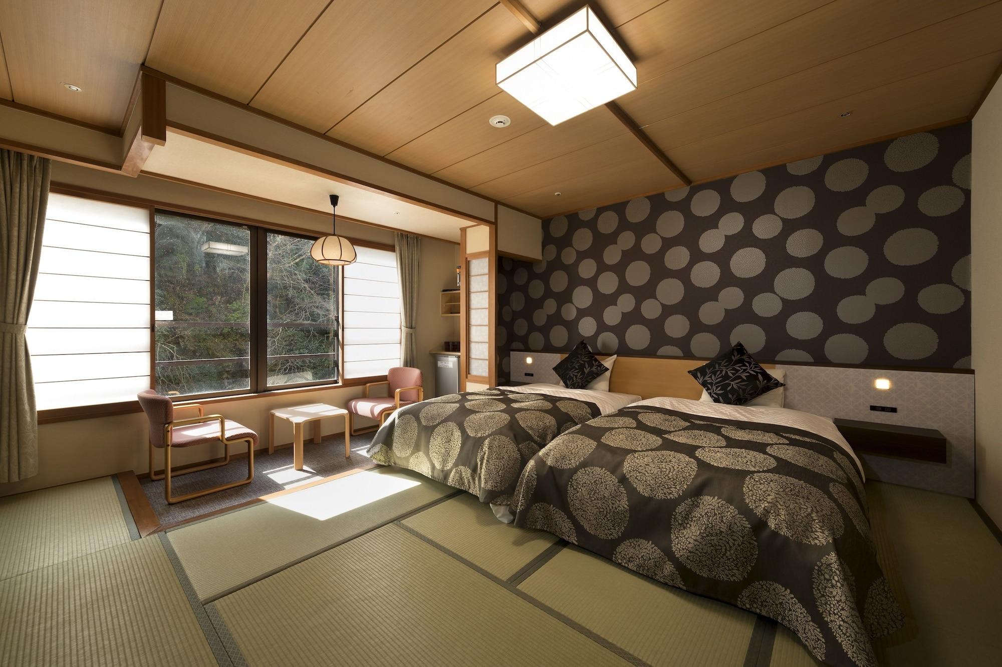 Tsuetate Kanko Hotel Hizenya Минамиогуни Экстерьер фото